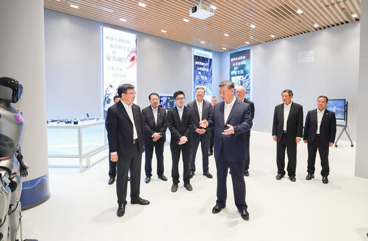 习近平在上海考察时强调 加快建成具有全球影响力的科技创新高地(图3)