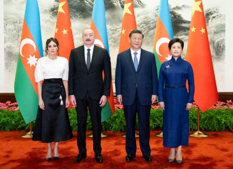 习近平同阿塞拜疆总统阿利耶夫会谈(图3)