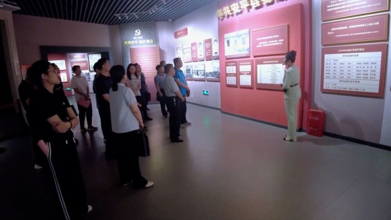 新华视点｜暑期消费“热”起来 多地业态创新点燃夏日经济引擎(图16)