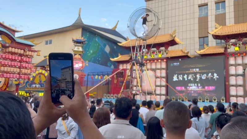 新华视点｜暑期文旅市场亮点纷呈：从清凉游到主题展 消费潜力持续释放(图12)