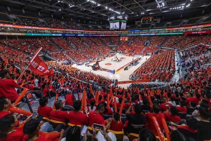 人气旺 文旅热 消费兴——中国暑期经济“热”力四射(图1)