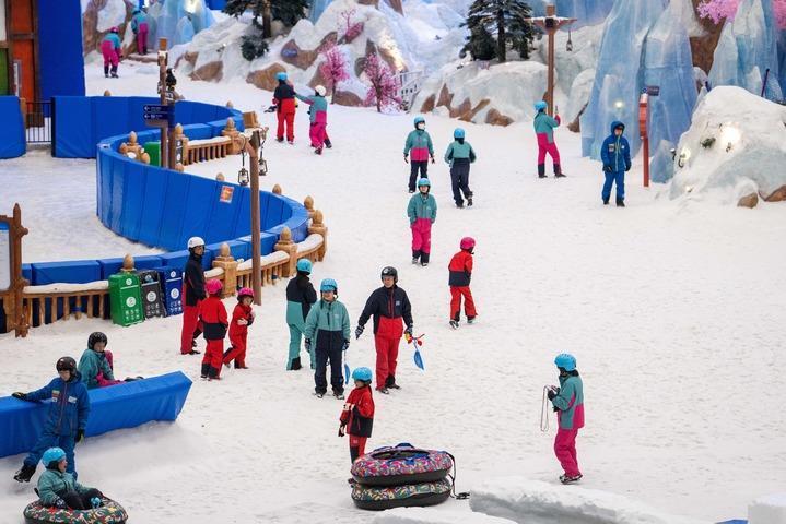 人气旺 文旅热 消费兴——中国暑期经济“热”力四射(图5)