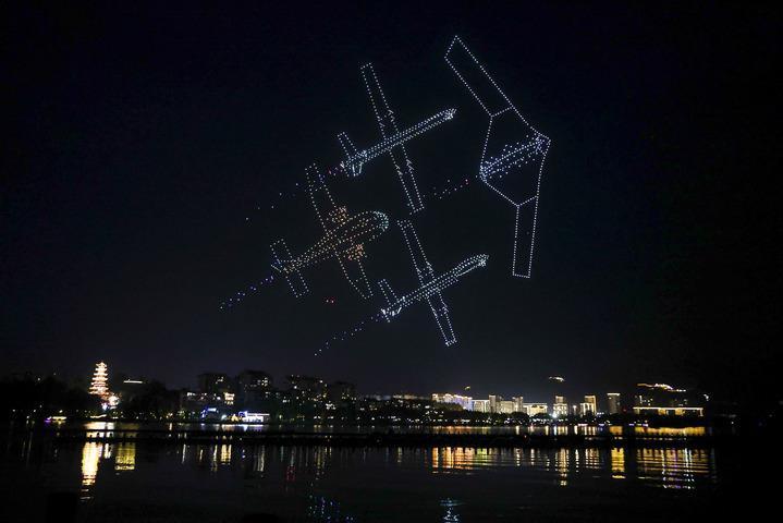 人气旺 文旅热 消费兴——中国暑期经济“热”力四射(图7)