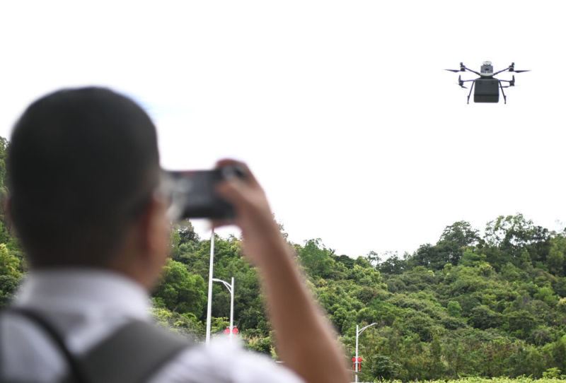 建起“超链接” 助力中国经济向新而行——“中国经济圆桌会”共话科技创新与产业创新深度融合(图10)