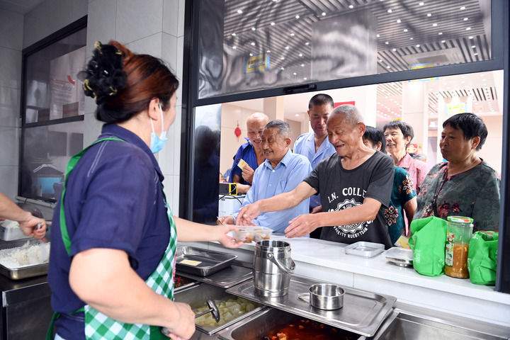 “奋力打开改革发展新天地”——进一步全面深化改革不断向广度和深度进军(图11)