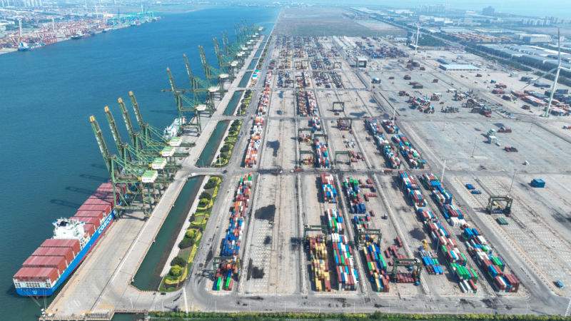 夯筑起应对复杂变局的坚实依托——中国加快建设全国统一大市场观察(图14) 夯筑起应对复杂变局的坚实依托——中国加快建设全国统一大市场观察(图14)