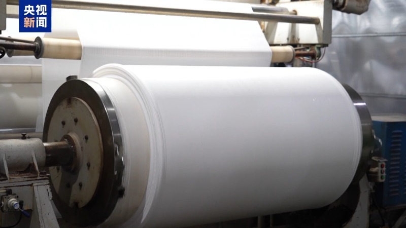 高温“烤”验催热“清凉经济” 避暑秘境+防晒科技走俏(图4)